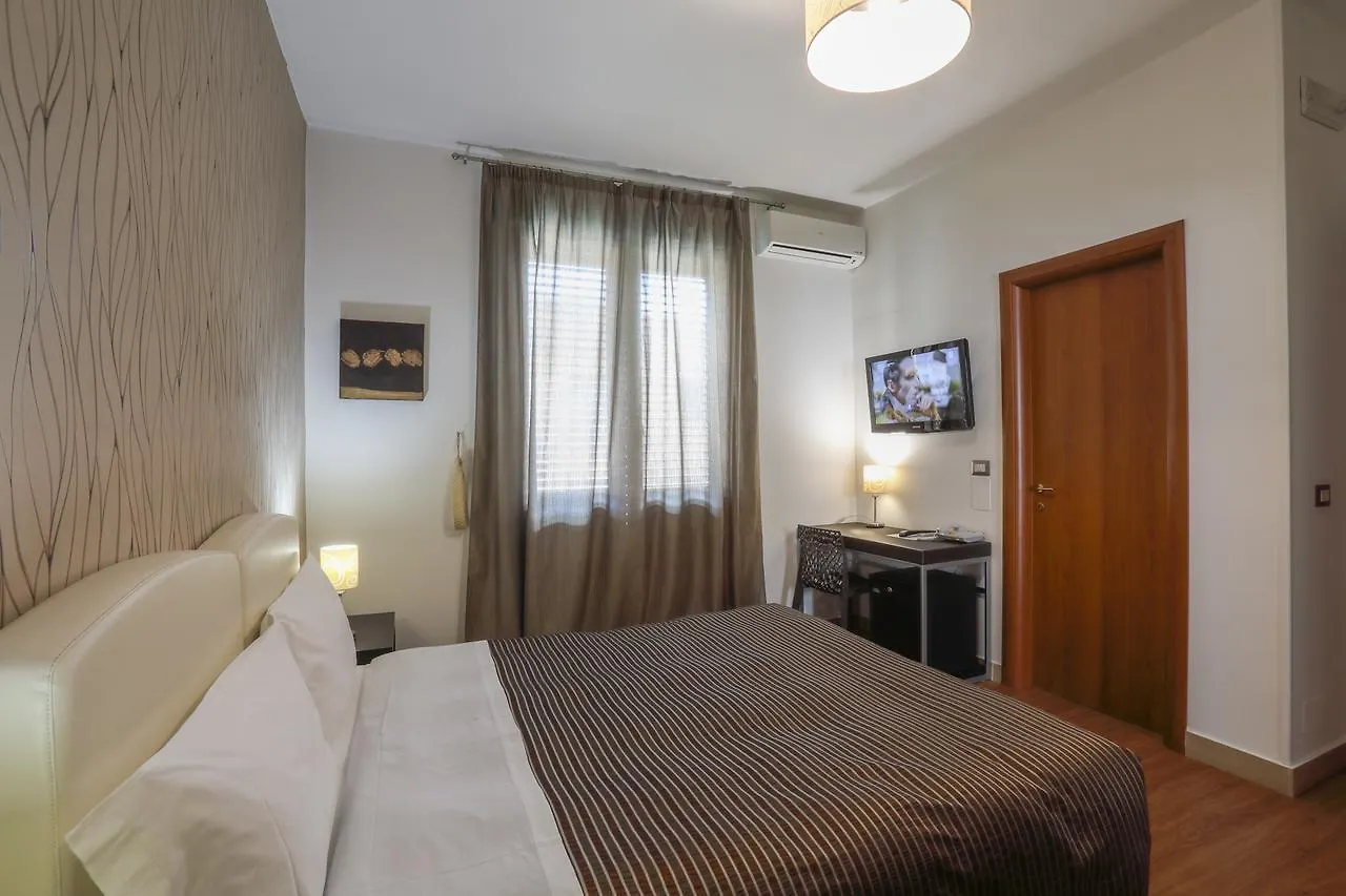 B&B Night&Day Reggio Calabria 2*,
