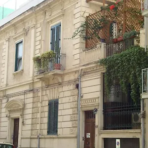 Couette-café La Maison Des Livres